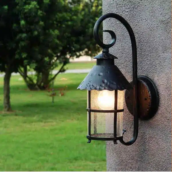 VILA Outdoor Wall Light-1682